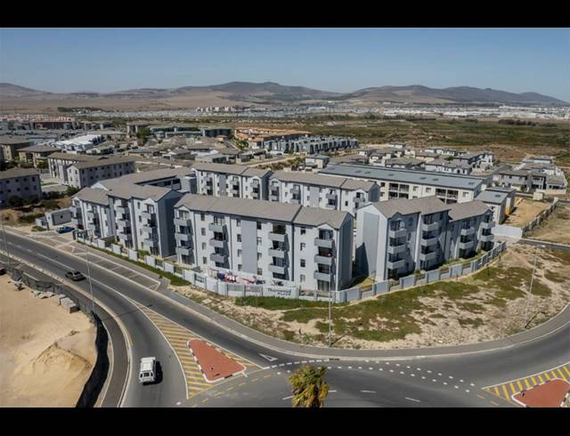 2 BEDROOM APARTMENT TO LET IN PARKLANDS